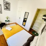 호스텔 High Standard Centre Close To Attractions