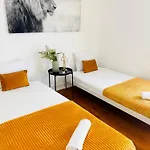Hostel High Standard Centre Close To Attractions