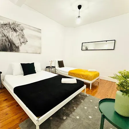 High Standard Centre Close To Attractions *
